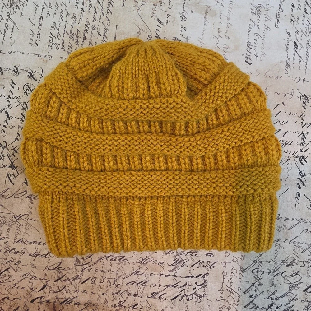C.C. Brand Beanie Hat Women's One Size Mustard Yellow Cable Knit
